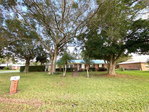 820 Laurel, Clewiston, FL 33440