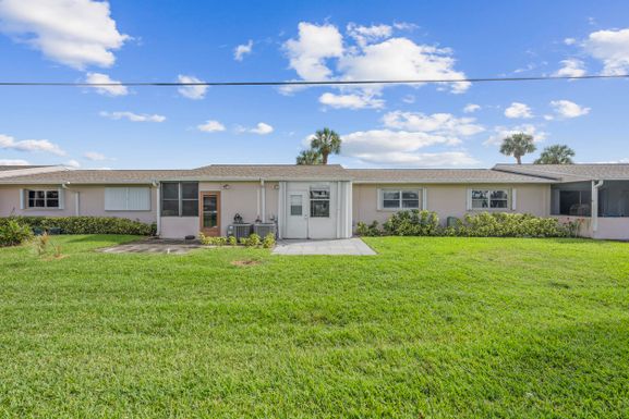 2775 Dudley, West Palm Beach, FL 33415