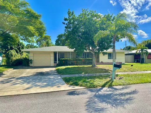 708 Lake Osborne, Lake Worth Beach, FL 33461