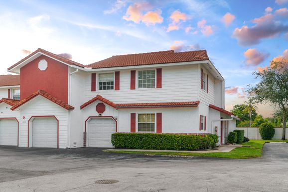 8972 23rd, Coral Springs, FL 33065