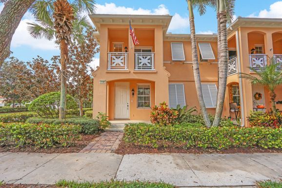 3168 Community, Jupiter, FL 33458