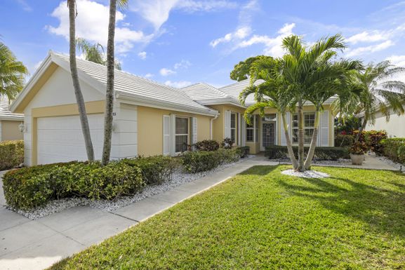 8589 Doverbrook, Palm Beach Gardens, FL 33410