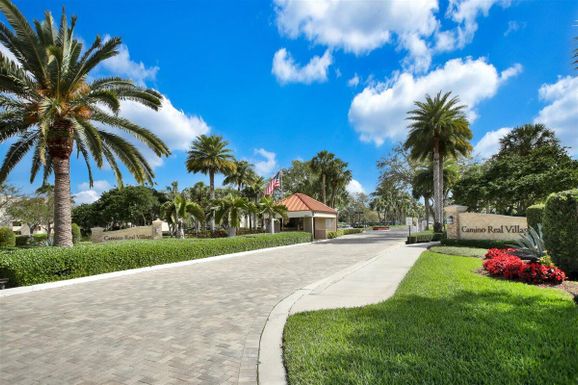 5650 Camino Del Sol, Boca Raton, FL 33433