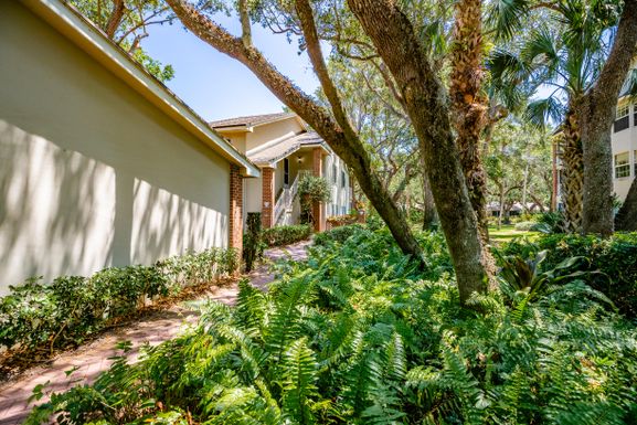 107 Park Shores, Vero Beach, FL 32963