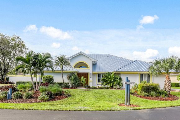 8120 Waterway, Hobe Sound, FL 33455