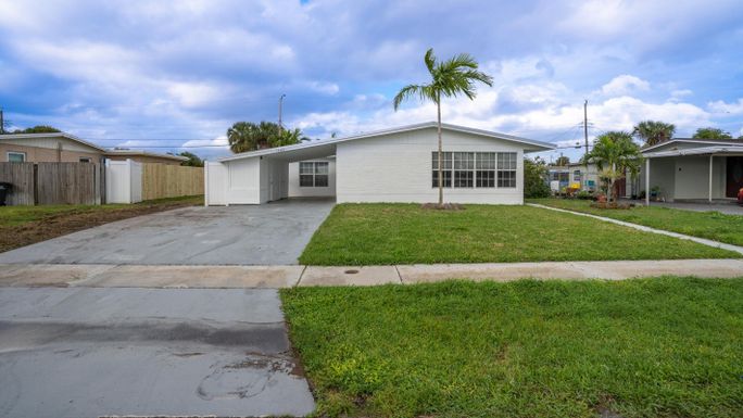 1365 6th St., West Palm Beach, FL 33401