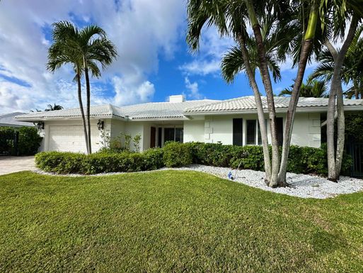 1111 Tamarind, Boca Raton, FL 33486