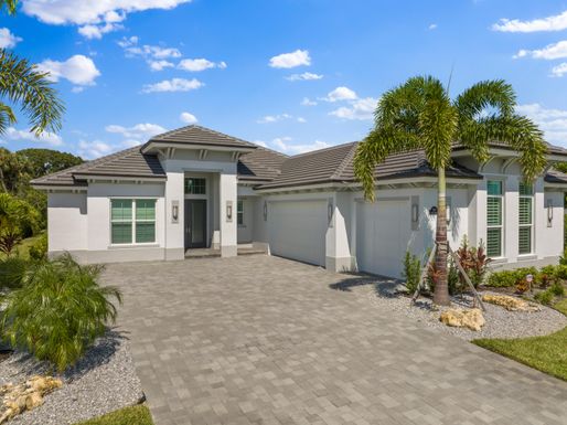 220 Strand, Vero Beach, FL 32963