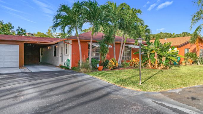 533 28th, Boynton Beach, FL 33435