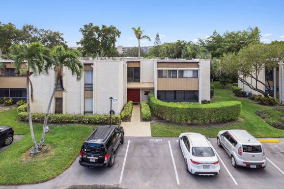 6548 Spring Bottom, Boca Raton, FL 33433