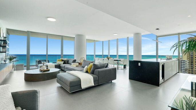 2000 Ocean, Hallandale Beach, FL 33009