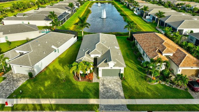 12794 Parrot Pond, Boynton Beach, FL 33473