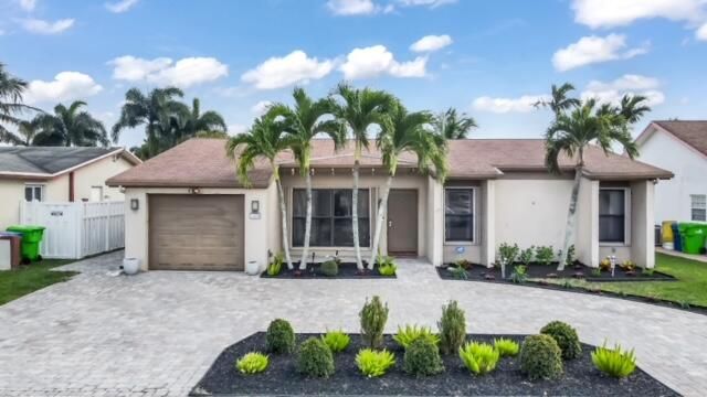 11830 39th, Sunrise, FL 33323