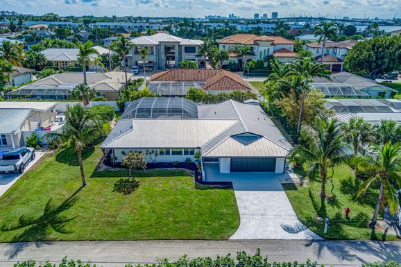 1081 Bimini, Singer Island, FL 33404