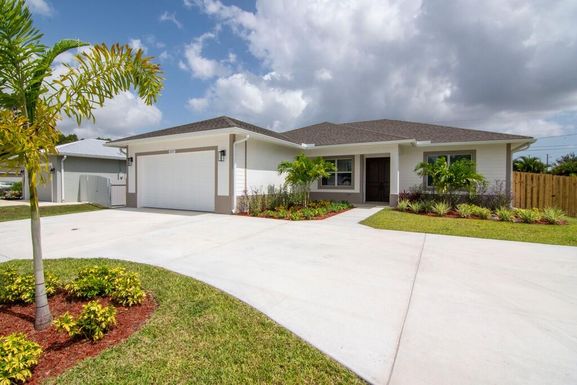 2217 Savage, Port Saint Lucie, FL 34953