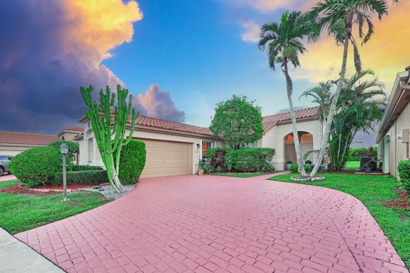 8240 Nadmar, Boca Raton, FL 33434