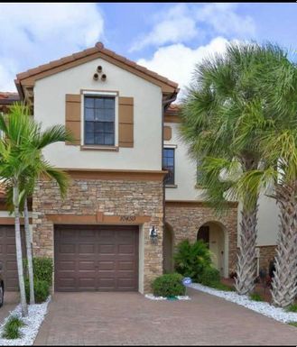 10450 Wellington Parc, Wellington, FL 33449