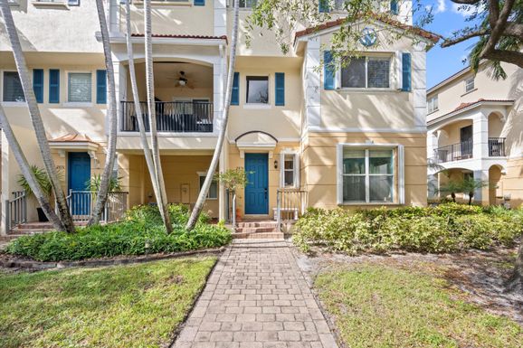 2874 Oasis, Boynton Beach, FL 33426