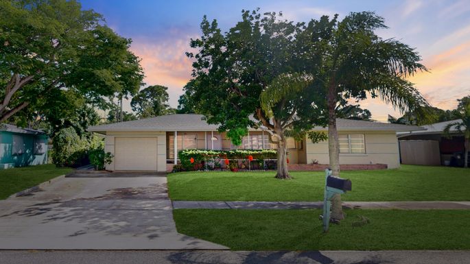 708 Lake Osborne, Lake Worth Beach, FL 33461