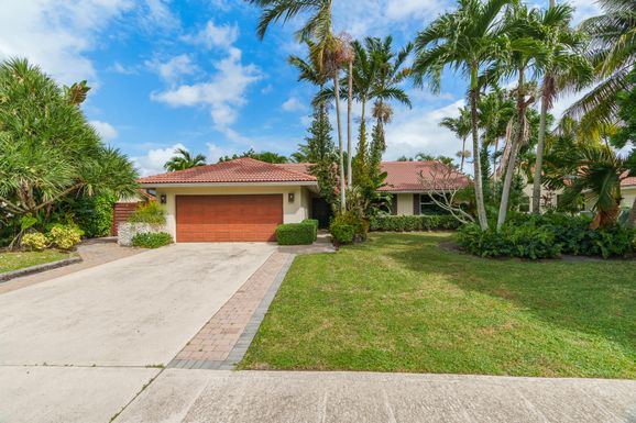 4195 7th, Delray Beach, FL 33445