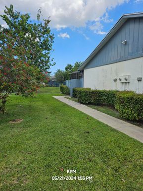 2002 Timberlane, Greenacres, FL 33463