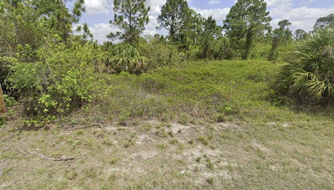 707 Bahama, Lehigh Acres, FL 33974