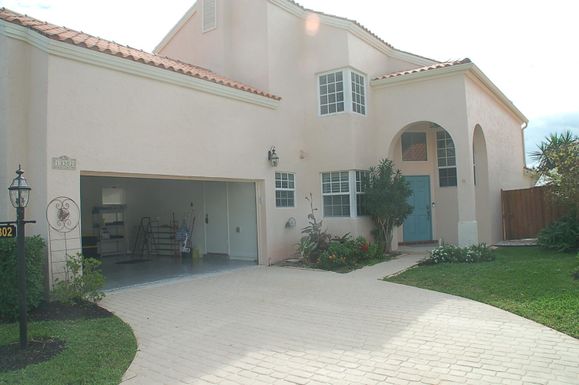 13302 Saint Tropez, Palm Beach Gardens, FL 33410