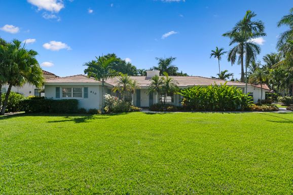 910 Bolender, Delray Beach, FL 33483