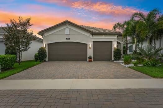 9834 Golden Dunes, Boynton Beach, FL 33473