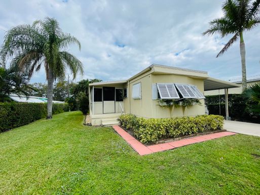 7437 Swan, Hobe Sound, FL 33455