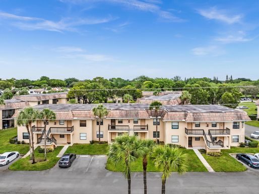 6808 Palmetto, Boca Raton, FL 33433