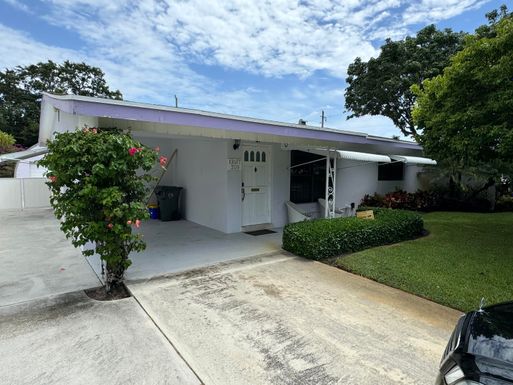 309 3rd, Boca Raton, FL 33432