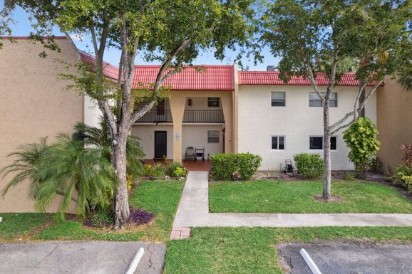 312 Lake Dora, West Palm Beach, FL 33411