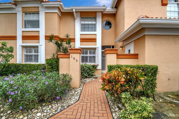 9528 Shadybrook, Boynton Beach, FL 33437