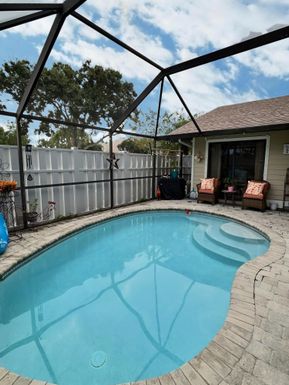 102 Summerwinds, Jupiter, FL 33458