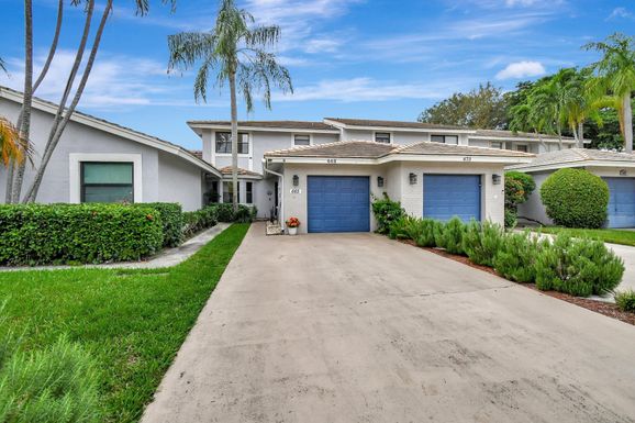 665 Deer Creek N Shore, Deerfield Beach, FL 33442