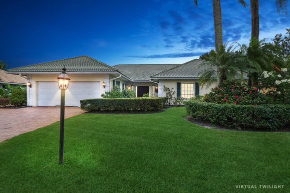 4576 Lake, Boynton Beach, FL 33436