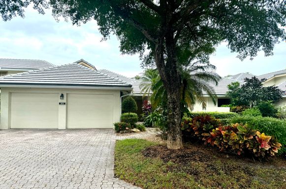 20109 Waters Edge, Boca Raton, FL 33434