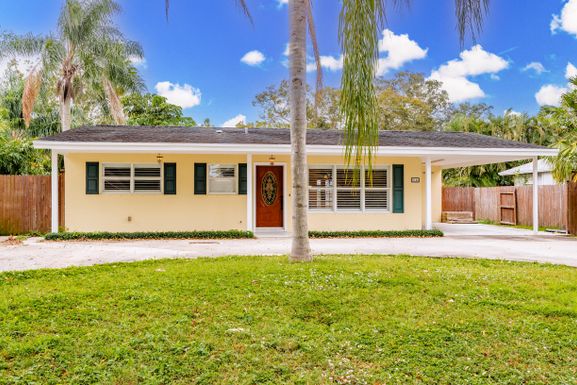 2145 30th, Vero Beach, FL 32960