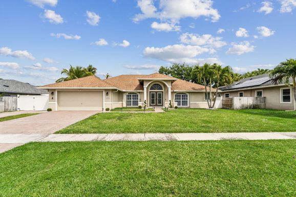 13885 Sheffield, Wellington, FL 33414