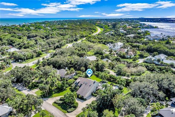 1385 River Ridge, Vero Beach, FL 32963