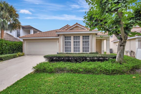 1030 Delray Lakes, Delray Beach, FL 33444