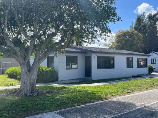 302 10th, Delray Beach, FL 33444