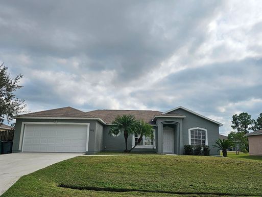 162 Grimaldo, Port Saint Lucie, FL 34984