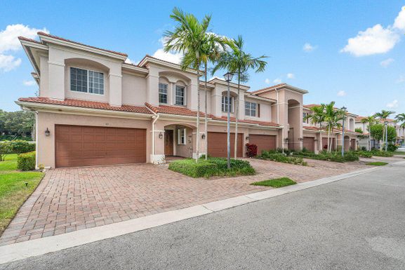 68 Landau, Boynton Beach, FL 33426