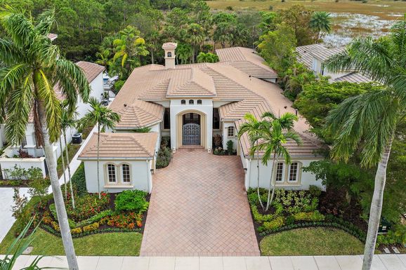 124 Via Quantera, Palm Beach Gardens, FL 33418