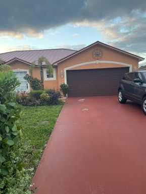 878 Squirrel, Port Saint Lucie, FL 34953