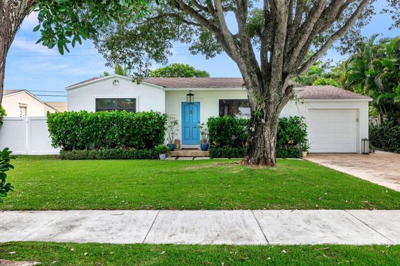 358 Maddock, West Palm Beach, FL 33405