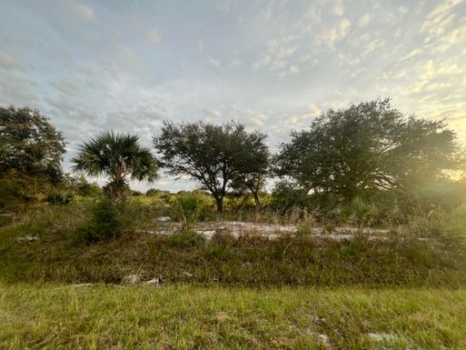 14666 306th, Okeechobee, FL 34972