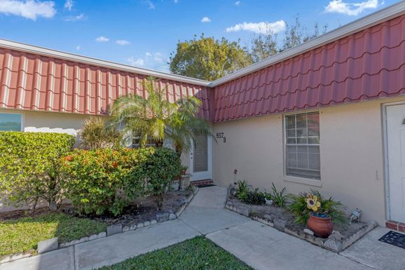 857 Worcester, Lake Worth, FL 33467